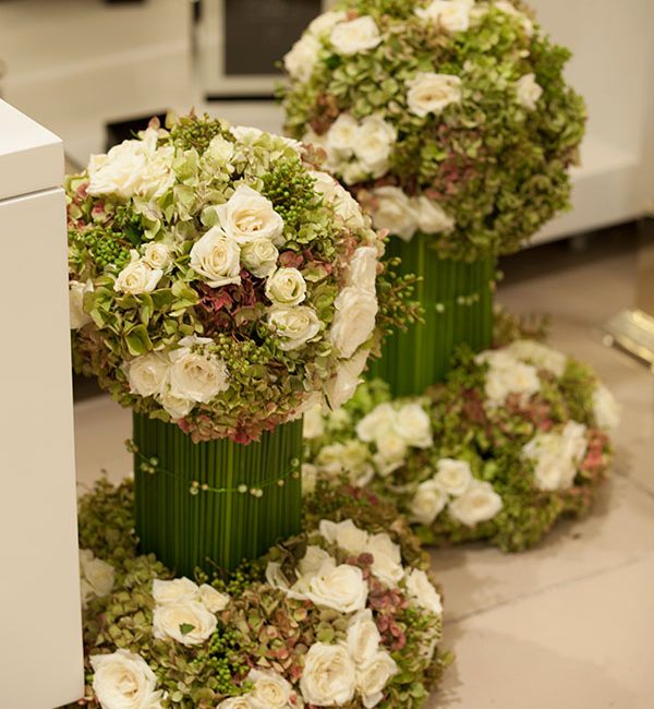 Set of 2 White Posy Bouquet